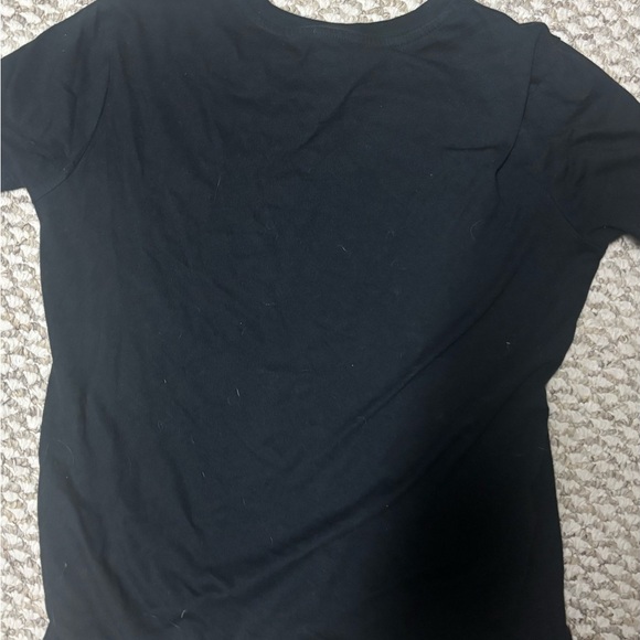 Old Navy Black Kids Short Sleeve Tee - Picture 3 of 3
